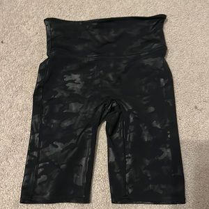 Spanx camo faux leather biker short